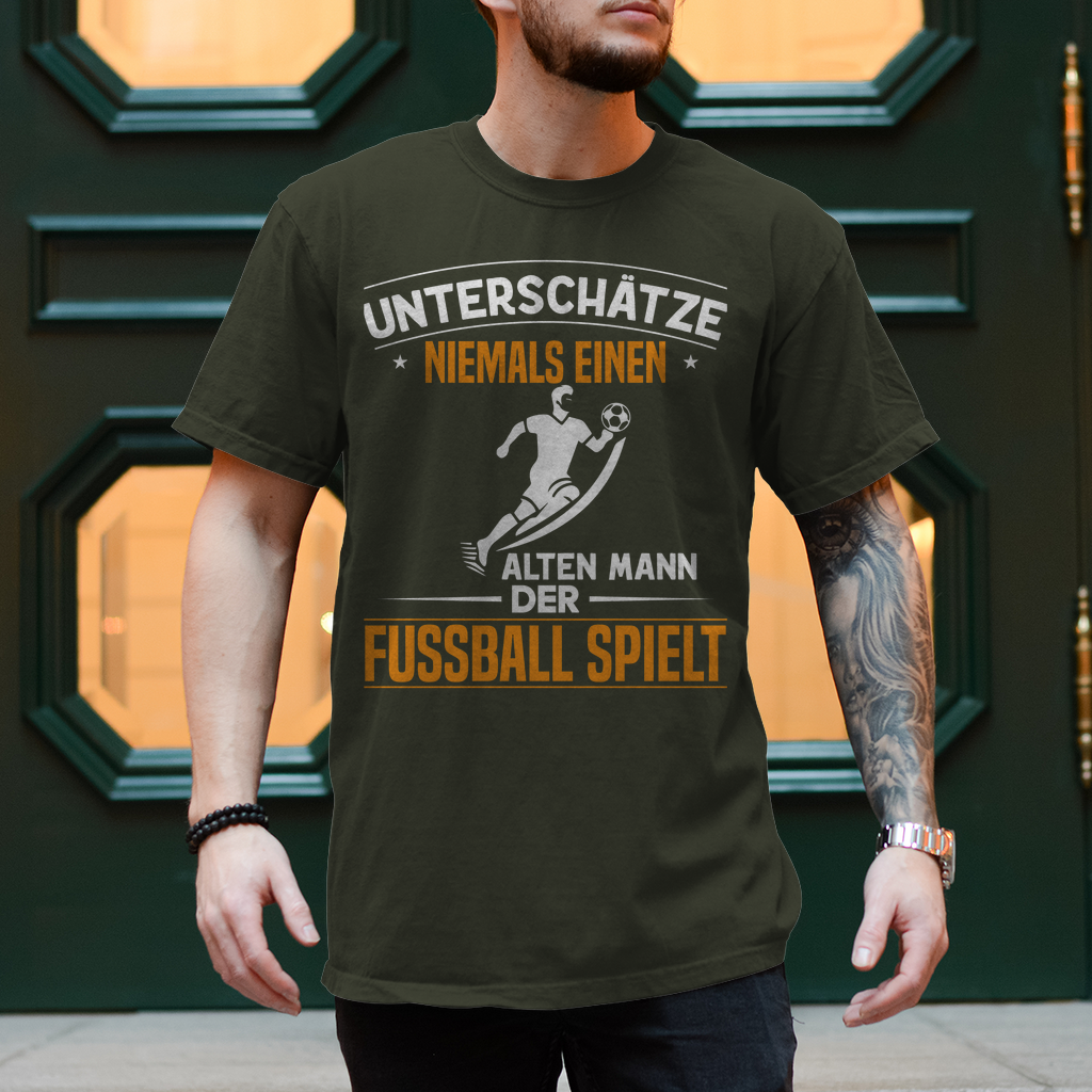 Herren T-Shirt Unterschätze Niemals